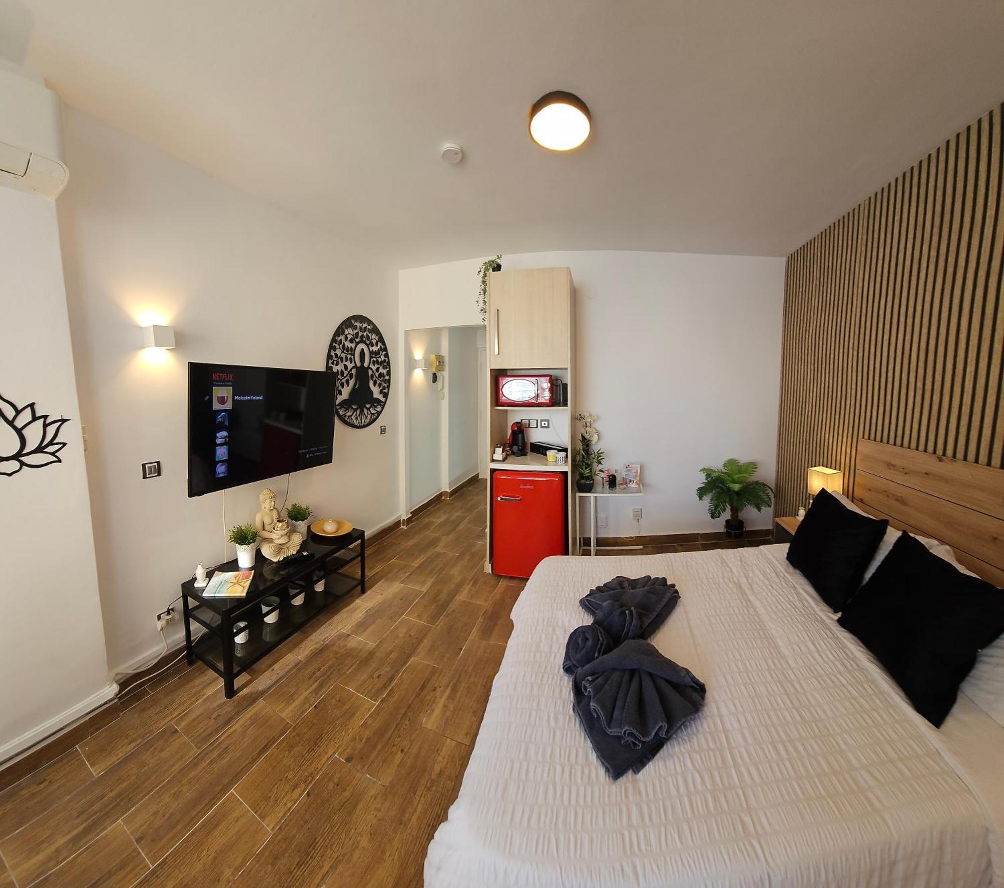 Namaste Modern Elegance City Center Apartment By Namaste Elite Торремолінос Екстер'єр фото