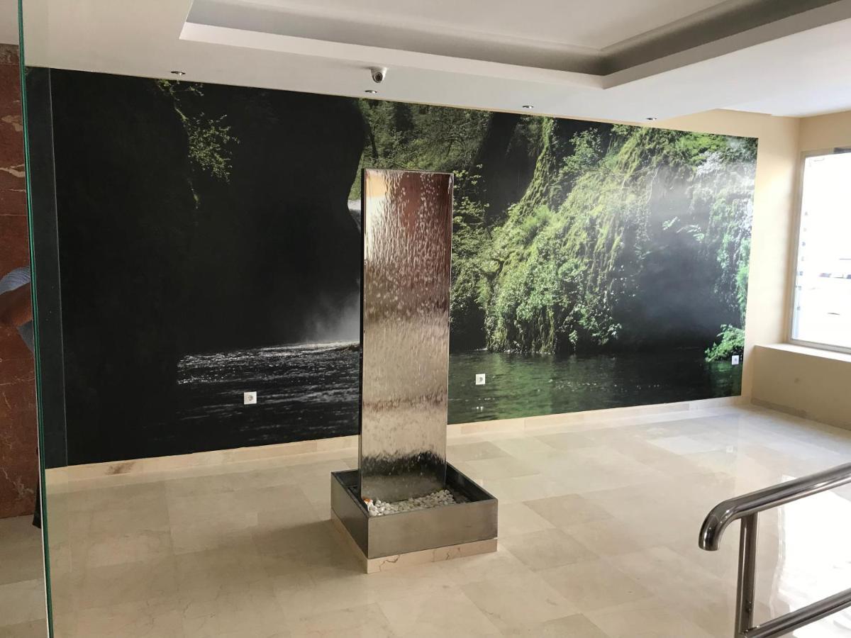 Namaste Modern Elegance City Center Apartment By Namaste Elite Торремолінос Екстер'єр фото